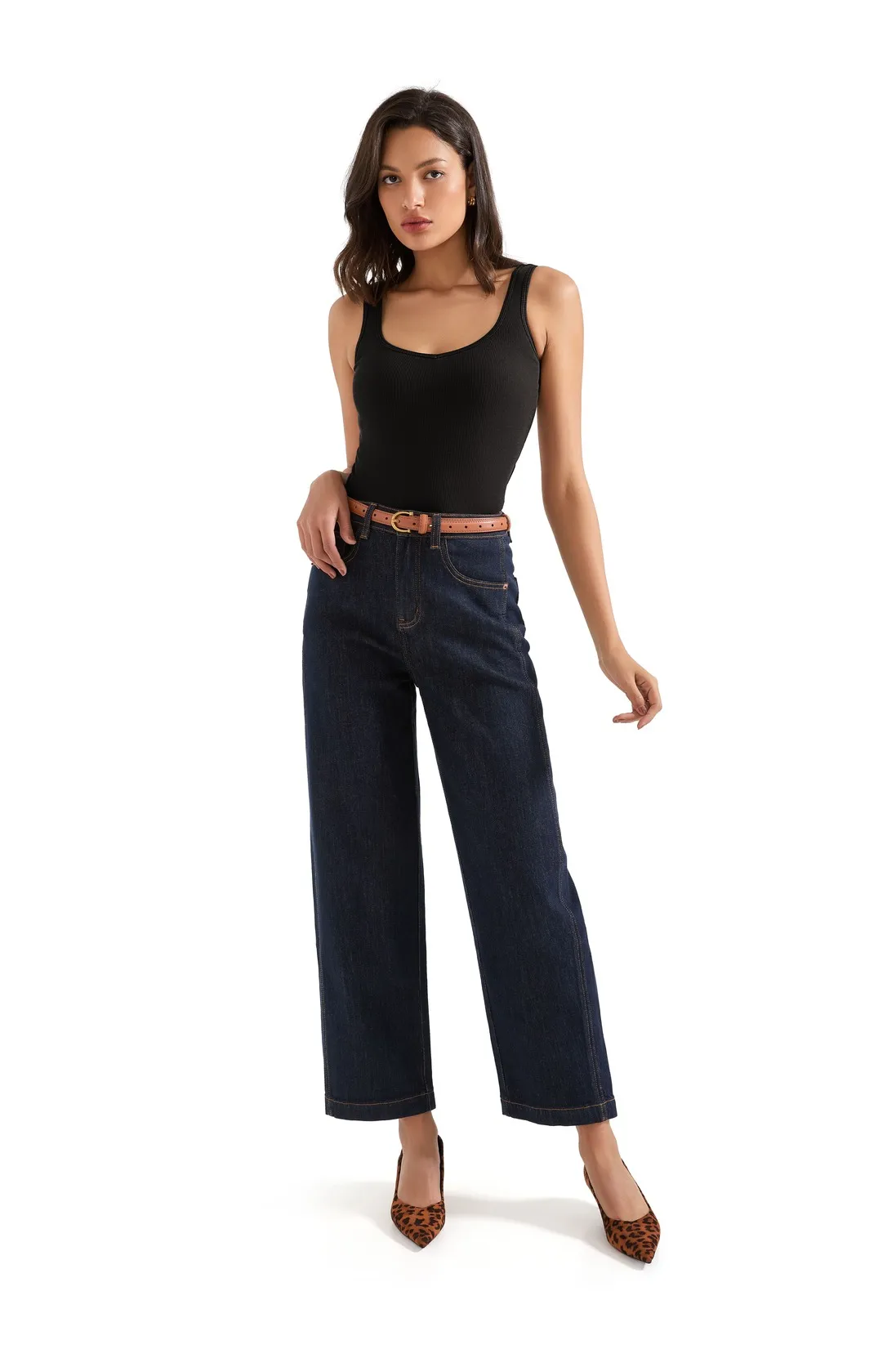 Cotton Ribbed Heart Neck Tank Top - Image 5