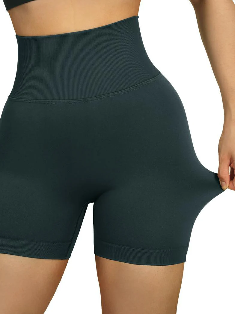 Seamless Scrunch 3'' Shorts - Image 15