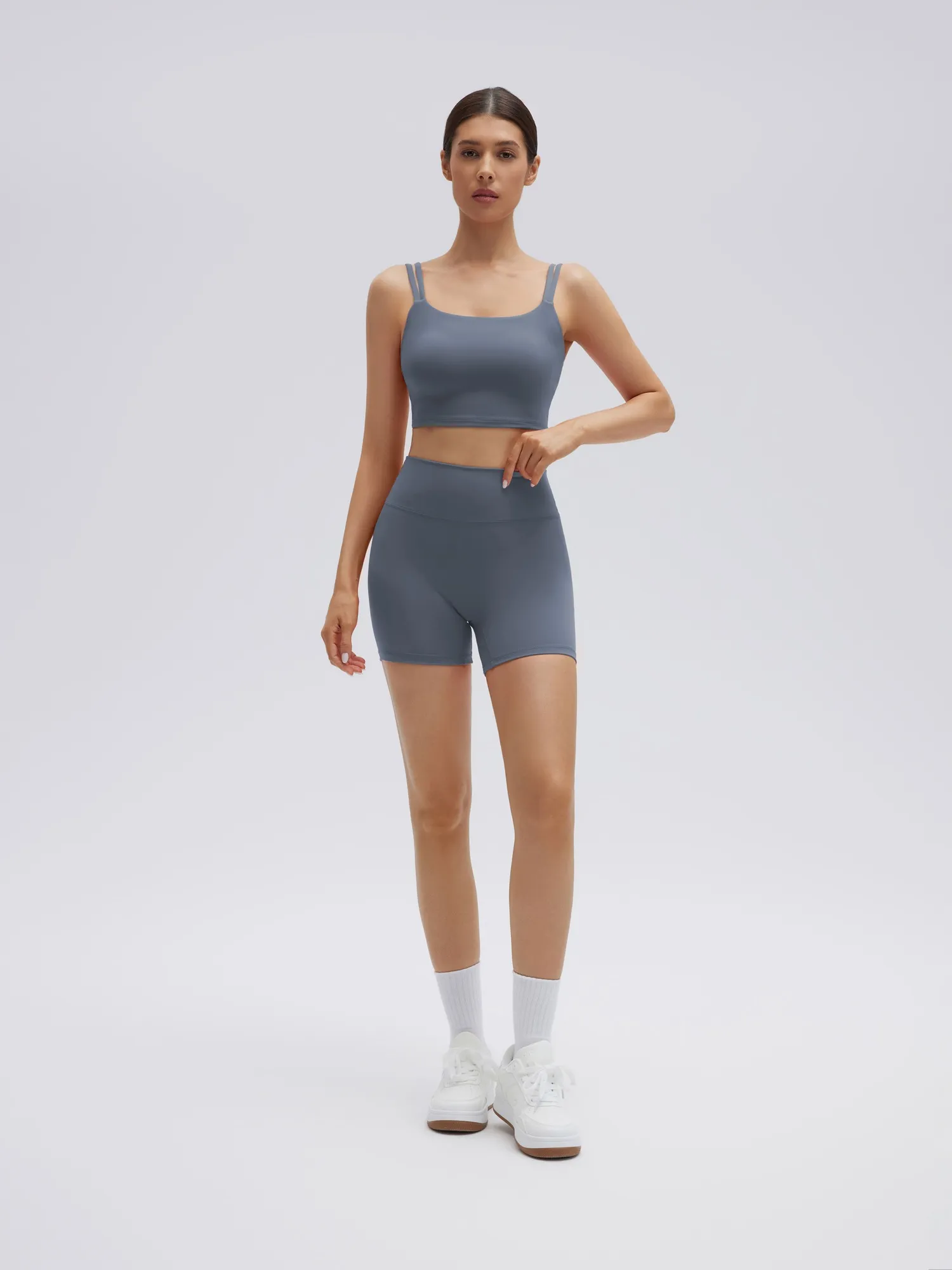 Twist Back Cami Workout Set - Image 15